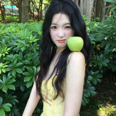 赤裸女羔羊
