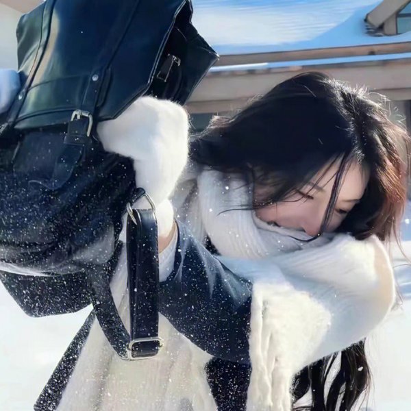 冯内果：超脱时空